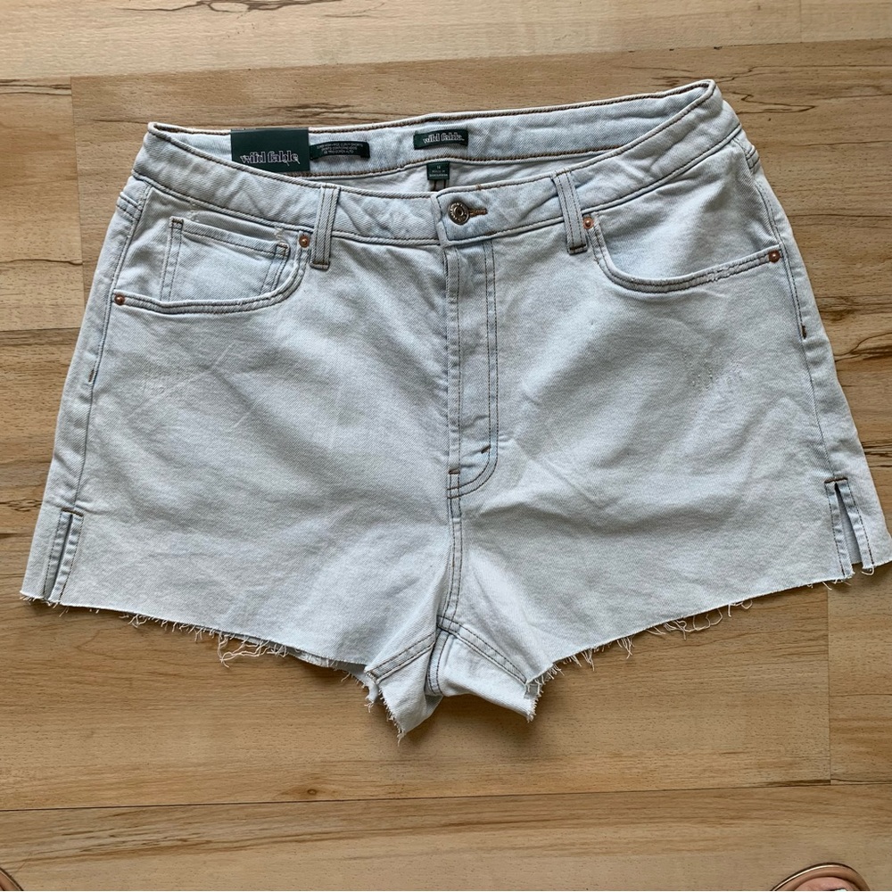 Wild Fable Super High Rise Curvy Short Jean Denim Size 16
